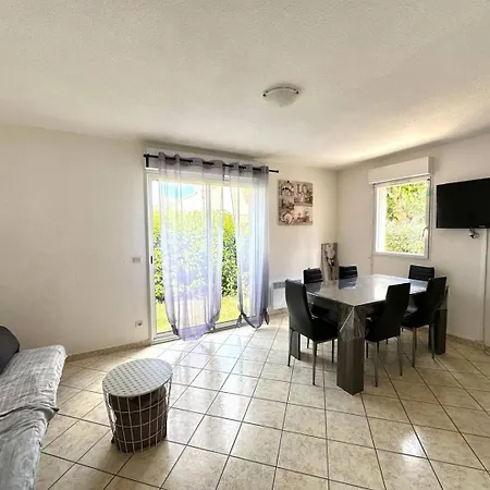 Apartment Leg Pavillon *